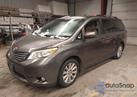 2013 Toyota Sienna Xle 7 Passenger из США, поврежденный, VIN 5TDDK3DC4DS066569